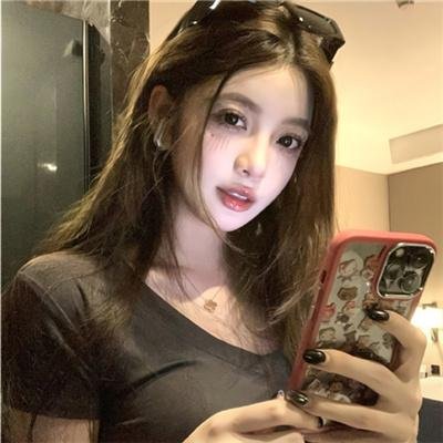 糊涂特务野娇娃